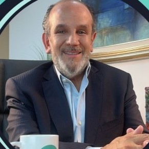 Dr. Eric Alejandro Santamaría Linares